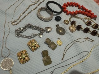 Lote de bisutería variada