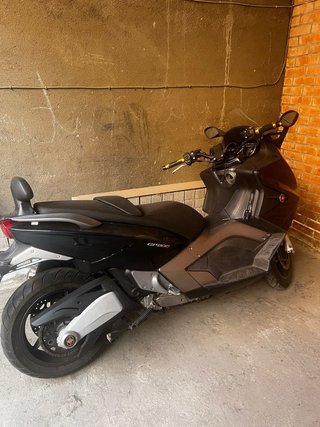 Gilera GP800 ACEPTO CAMBIOS QUE ME INTEREN