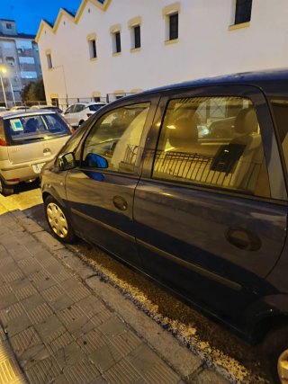 Opel Meriva 2004