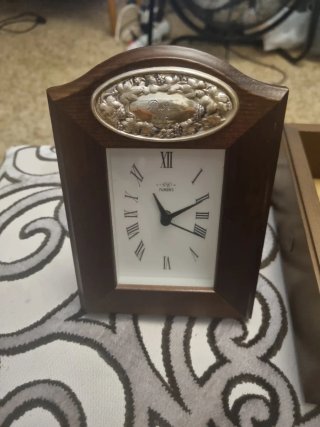 Joyero y Reloj de Sobremesa