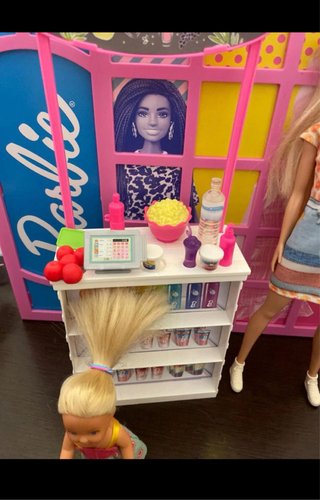 Set Barbie Chiosco con Bambole