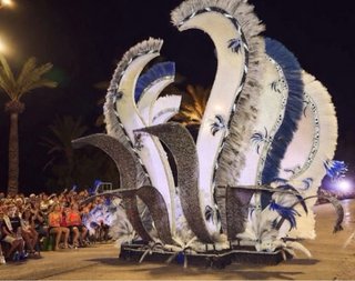 Piezas decorativas traje carnaval