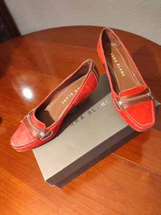 Mocasines Aura Blanc Rojos y Marrones