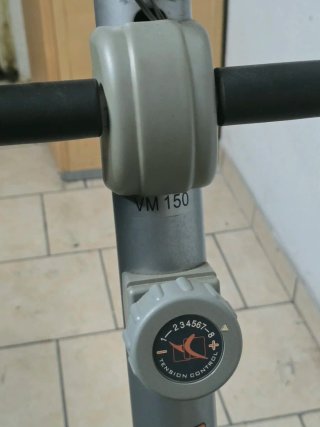Bicicleta Estática Compacta