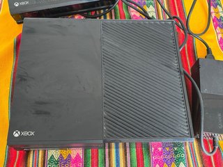 Consola Xbox One con Kinect