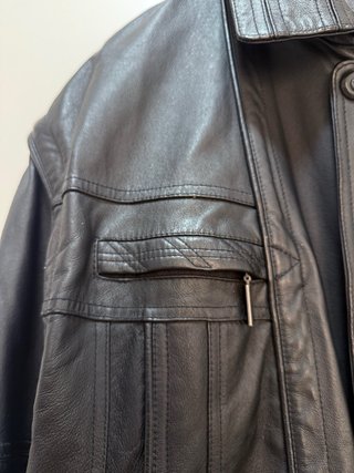 Cazadora biker de piel auténtica C&A negra vintage