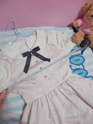 Vestido Liz Lisa Estampado Rosas y Perfumes