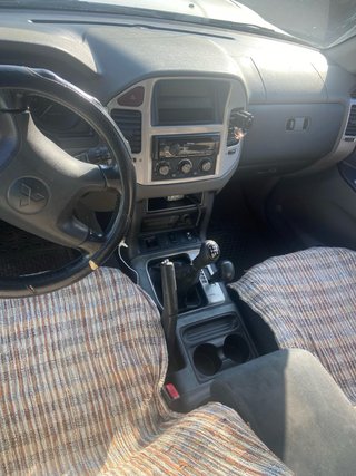 Mitsubishi Montero 2007