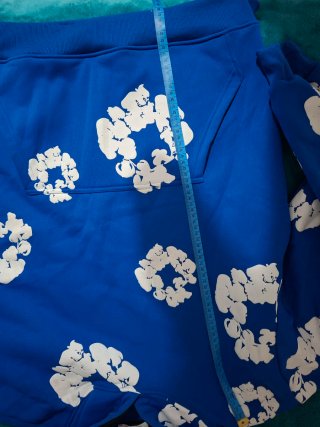 Sudadera Denim Tears Azul con Estampado Blanco
