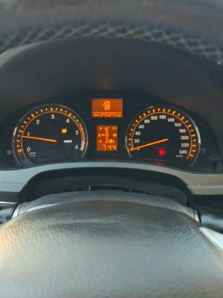 Toyota Avensis 2010
