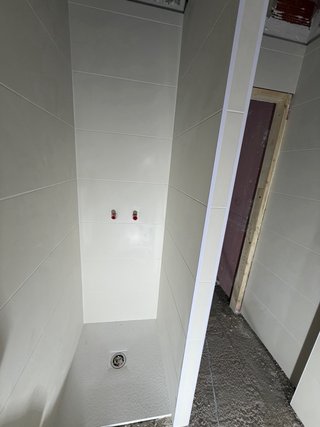 Albañil en Benidorm | Baños, Alicatados y Reformas