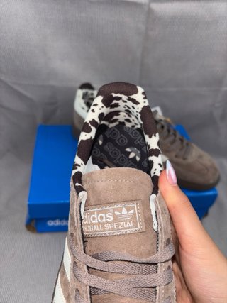 Zapatillas adidas Handball Spezial Marrón