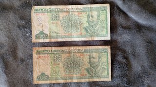 2 Billetes de 5 Pesos Cubanos
