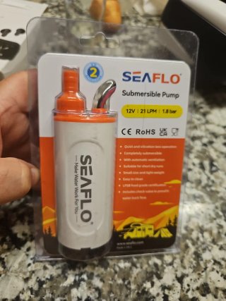 Bomba de Agua Sumergible Seaflo 12V 21LPM