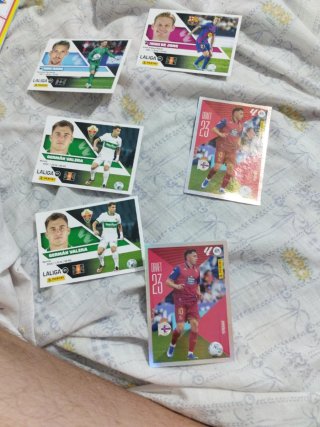 Cromos oficiales de la liga 26-27