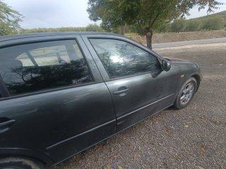 SEAT Leon 2001