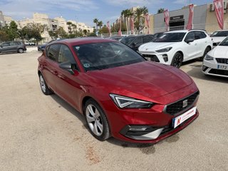 CUOTA 330€ - SEAT Leon 2025 TSI FR 25 Aniversario