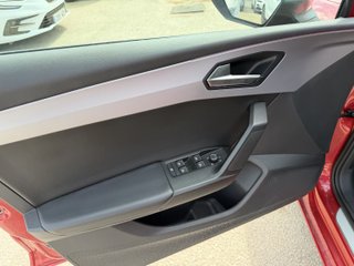 CUOTA 330€ - SEAT Leon 2025 TSI FR 25 Aniversario
