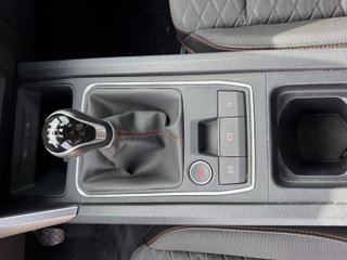 CUOTA 330€ - SEAT Leon 2025 TSI FR 25 Aniversario