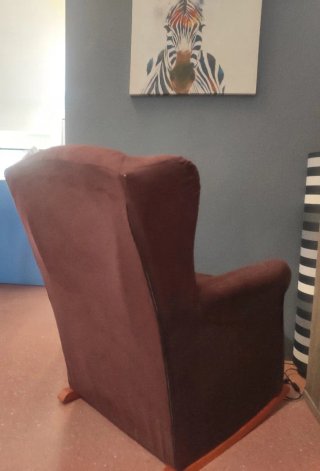 Sillón balancín mecedora marrón NUEVO