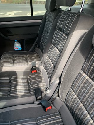 Volkswagen Touran cross  2012