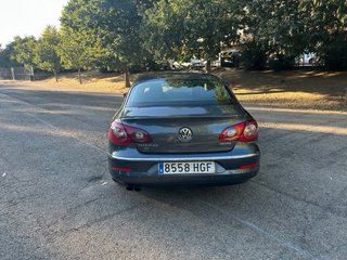 Volkswagen Passat CC 2011