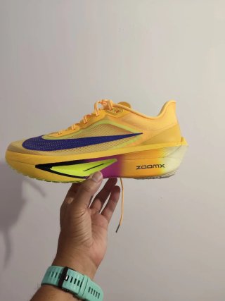 T45,5 Nike Zoom Fly 6  Naranjas