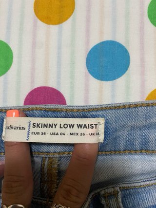 Pantalón vaquero Stradivarius Talla S