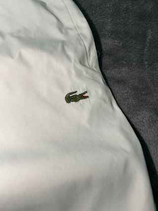 Chandal deportivo Lacoste chaqueta y pantalón