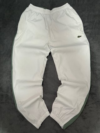 Chandal deportivo Lacoste chaqueta y pantalón