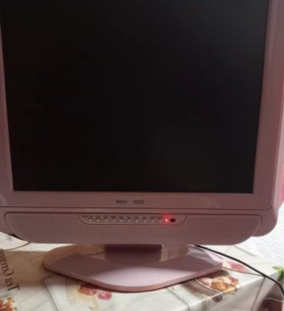 TV Belson 15 Rosa con DVD (Camper 12V)