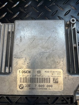 Centralita Motor BMW Bosch 0281014238