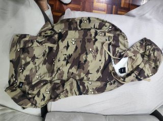 Sudadera Vans camuflaje Talla M