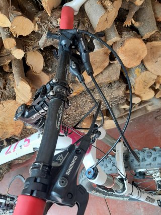 Bicicleta de Montaña Bravo 27,5 carbono
