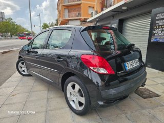 Peugeot 207 2009