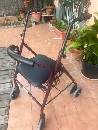 Andador adultos con ruedas