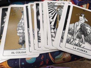 Los Arcanos Mayores del Tarot - Nina Bunjevac