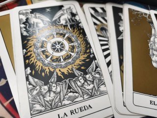 Los Arcanos Mayores del Tarot - Nina Bunjevac