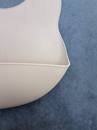 Babete de Silicone Bege