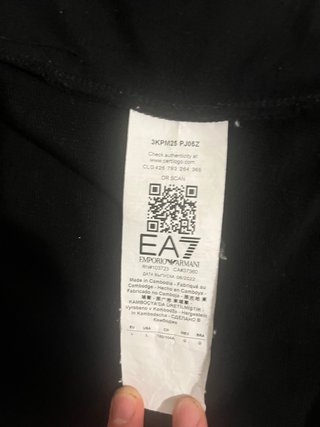 Chaqueta Emporio Armani EA7 Negra