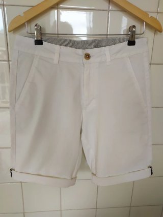 Pantalón corto blanco hombre T. M bermuda golf