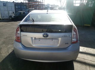 Centralita toyota 8966147210 prius (zvw30) 527699