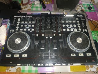 Controladora DJ American Audio VMS4.1