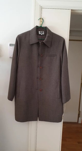Chaqueta tipo gaban color topo talla S/M Ver medid