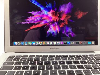 portatil apple apple macbook air core i5 1.3 13 (2013) (a1466)
