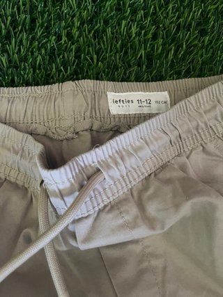 Pantalones beige básicos talla 11/12