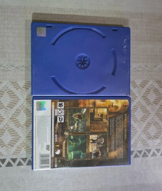 Fronte PS2 Tomb Raider e moto gp+ FIFA 18 PS4