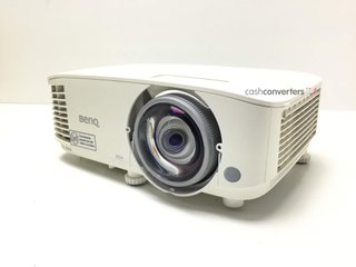 proyector polivalente benq mx808st