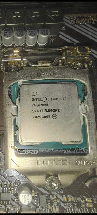 Pack Intel i7 9700K + Placa Gigabyte Z390