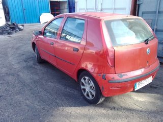 Fiat 527684 0281017218 centralita motor uce punto